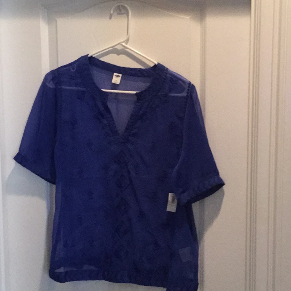 Old Navy top!!